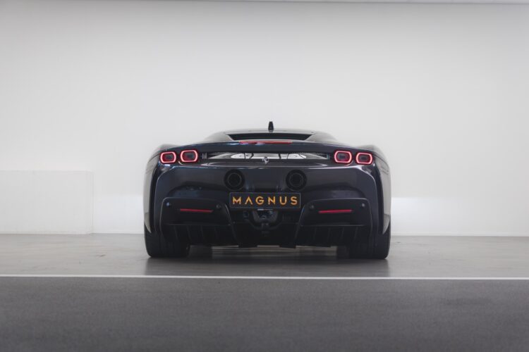 Ferrari SF90 Stradale