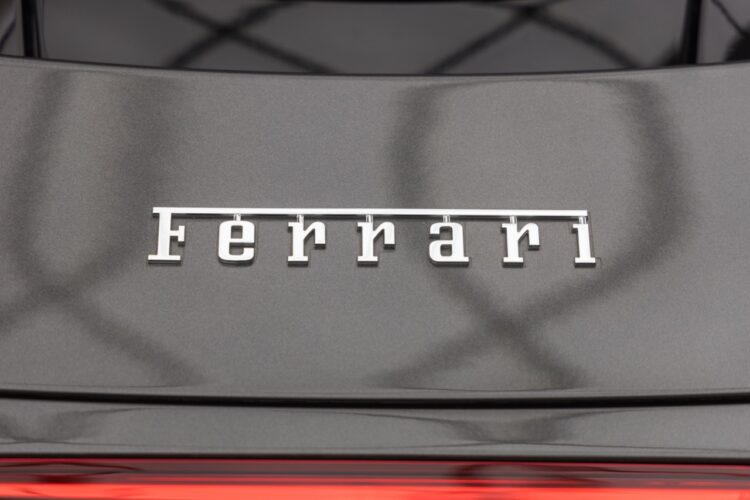 Ferrari SF90 Stradale