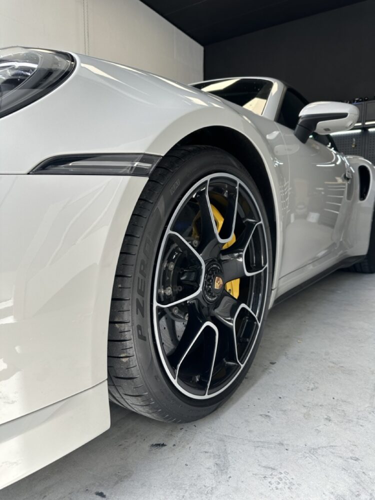Porsche 911 Turbo S
