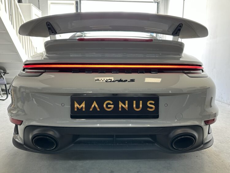 Porsche 911 Turbo S